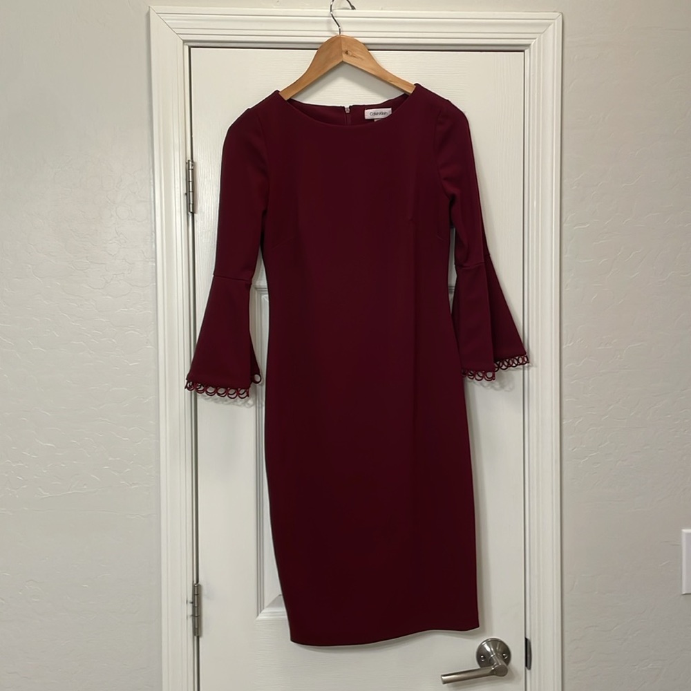 Bell sleeve dress